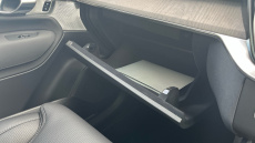 Volvo XC90 2.0 T8 PHEV Ultra Dark 5dr AWD Geartronic Estate